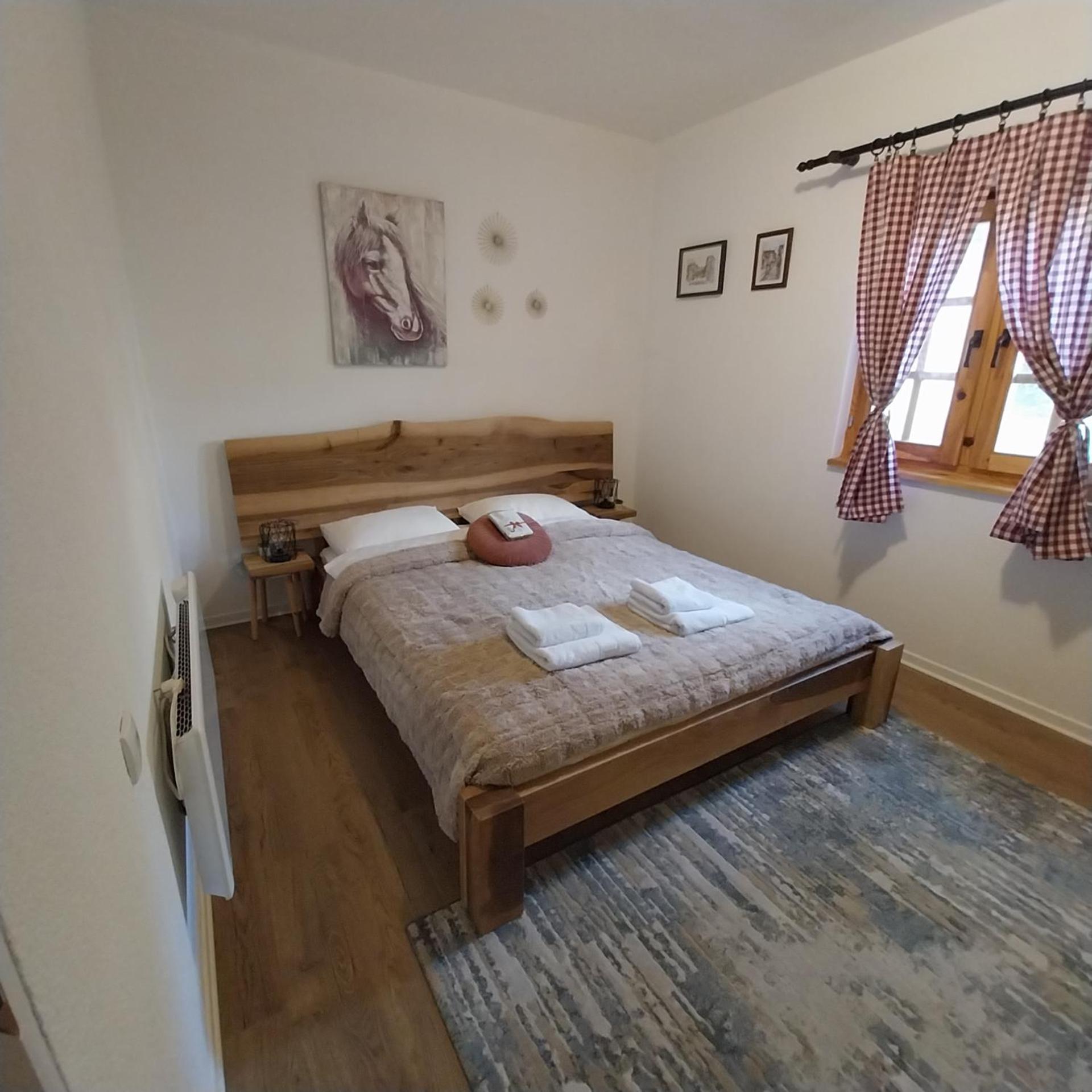 Fruska House Villa Besenovacki Prnjavor ภายนอก รูปภาพ